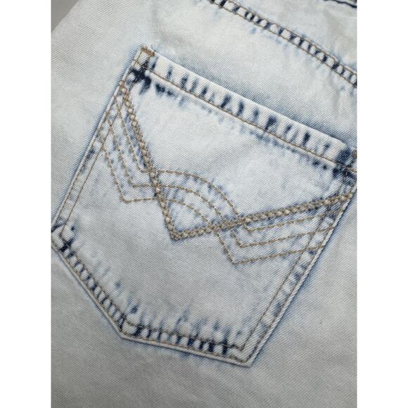 NWT Idyllwind High Rise Light Wash Raw Edge 90s Galveston Denim Shorts SZ: 16 - Picture 10 of 10